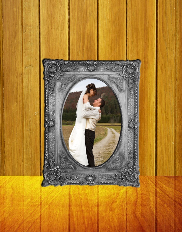 Learn How to Create a Melting Photo frame in Photoshop